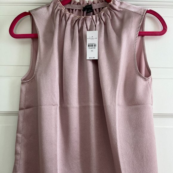 Ann Taylor Factory Tops - Ann Taylor Factory metallic Mauve Purple top Size XS